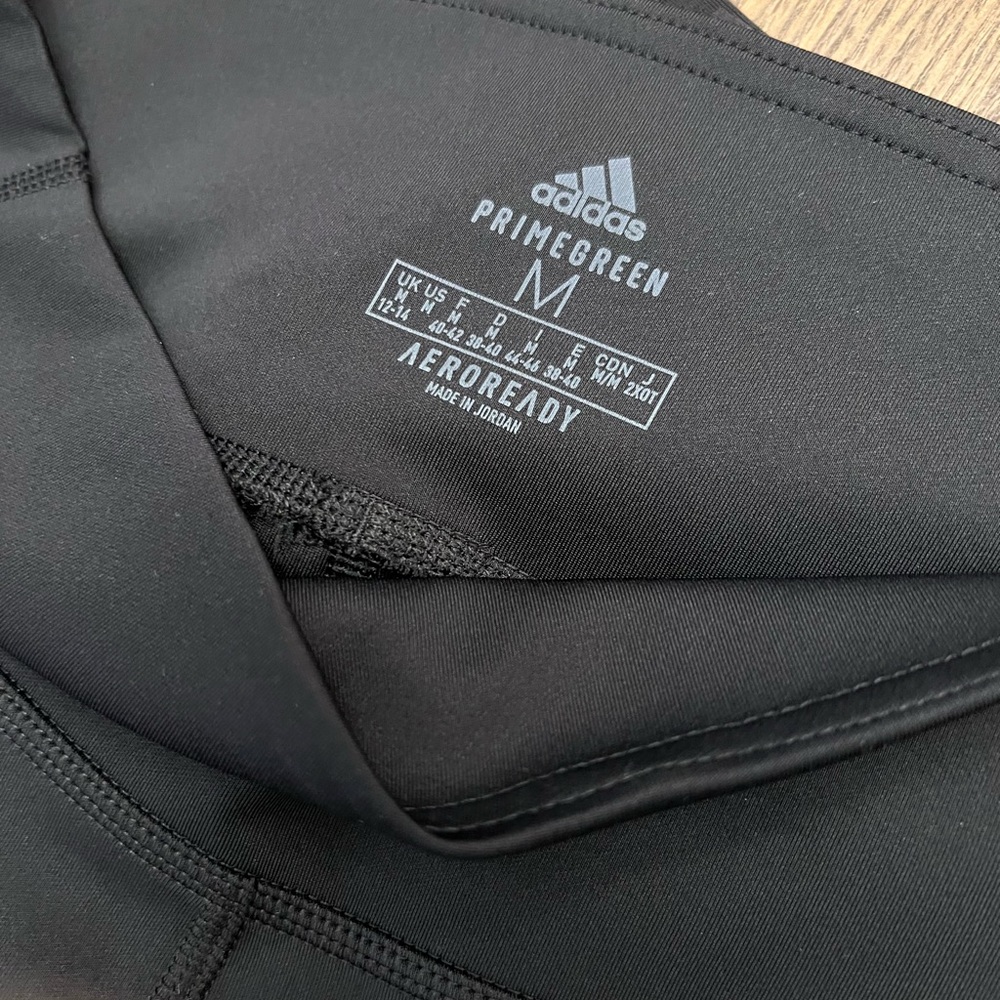 Adidas - Picture 5 of 8